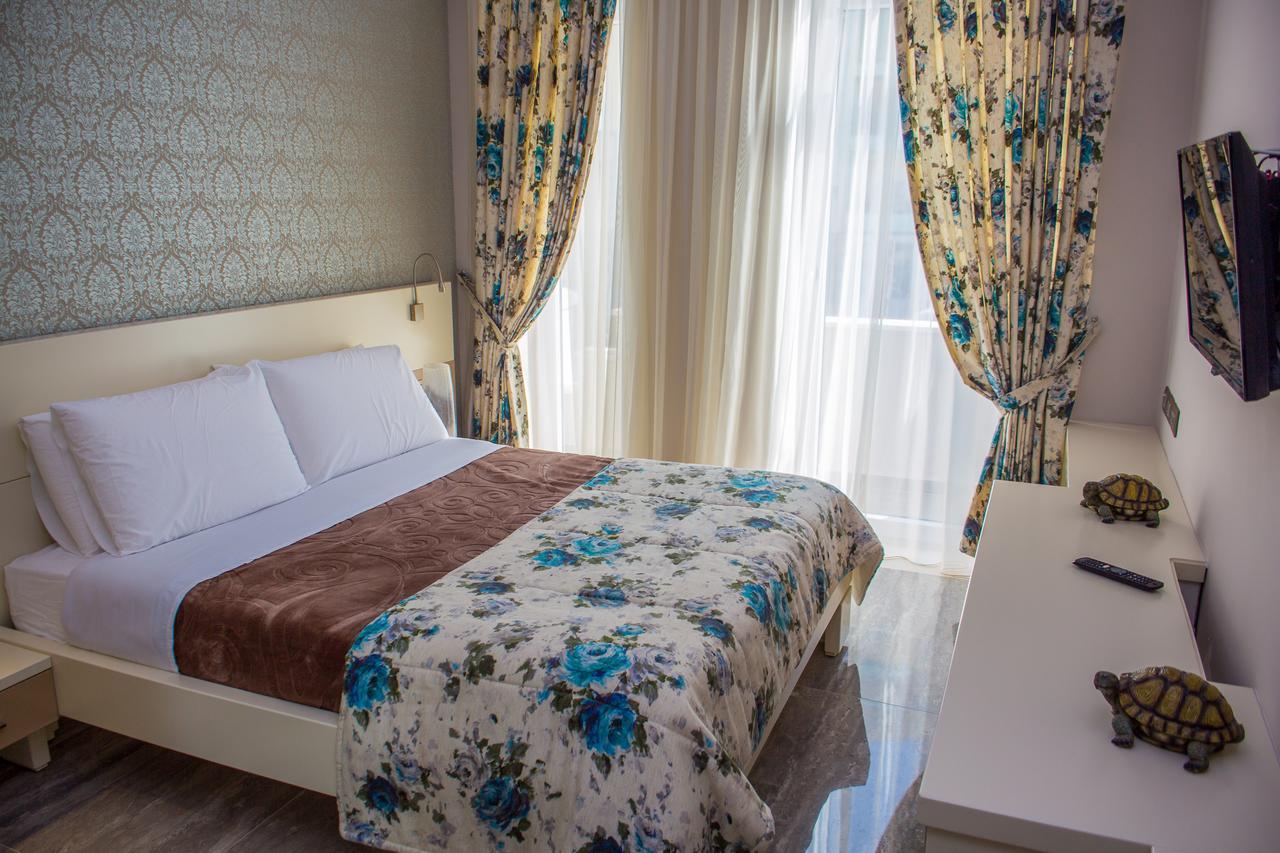 Hotel Vila Koral Дуррес Екстер'єр фото